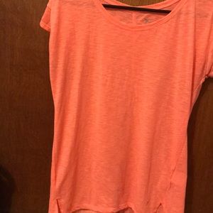 Old Navy Active T-shirt
